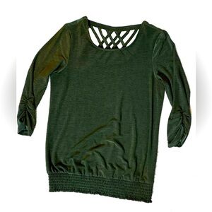 3️⃣for2️⃣5️⃣Women’s small dark green apt 9 stretchy top elastic waistband